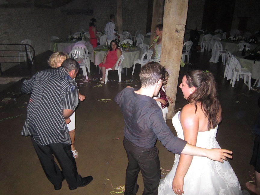 Un mariage le 06/07/2013 au Grenier des Saveurs à Berneuil (16)