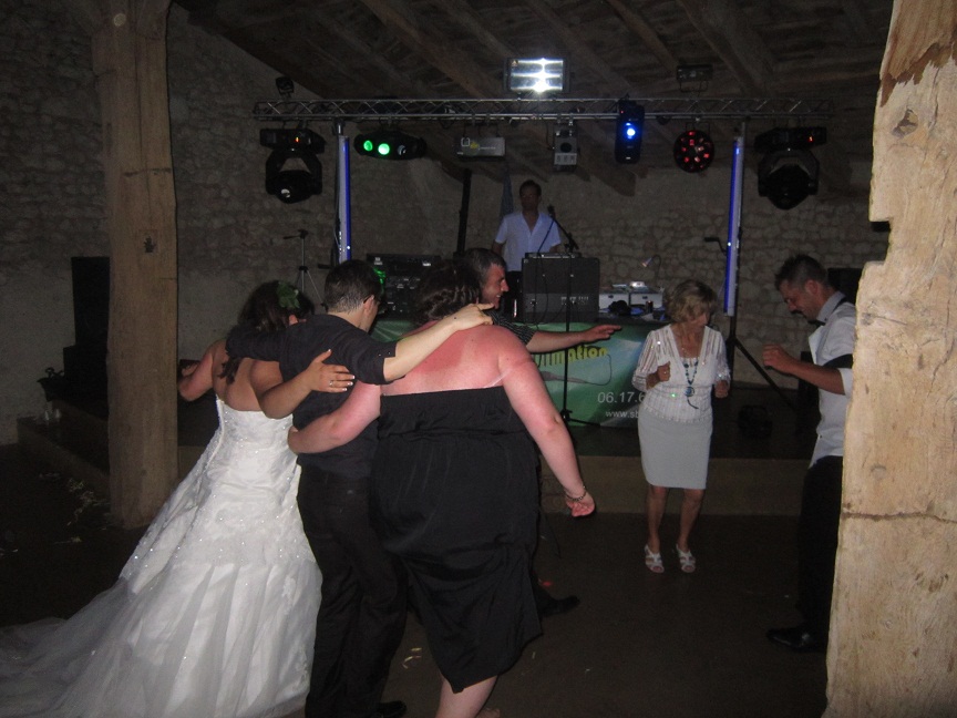 Un mariage le 06/07/2013 au Grenier des Saveurs à Berneuil (16)